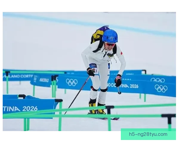 滑雪登山接力法国夺金中国第八
